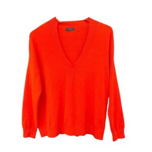 V-neck striktrøje